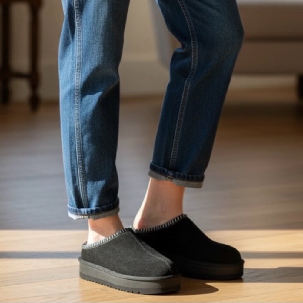 PAWZ Black Ankle Booties